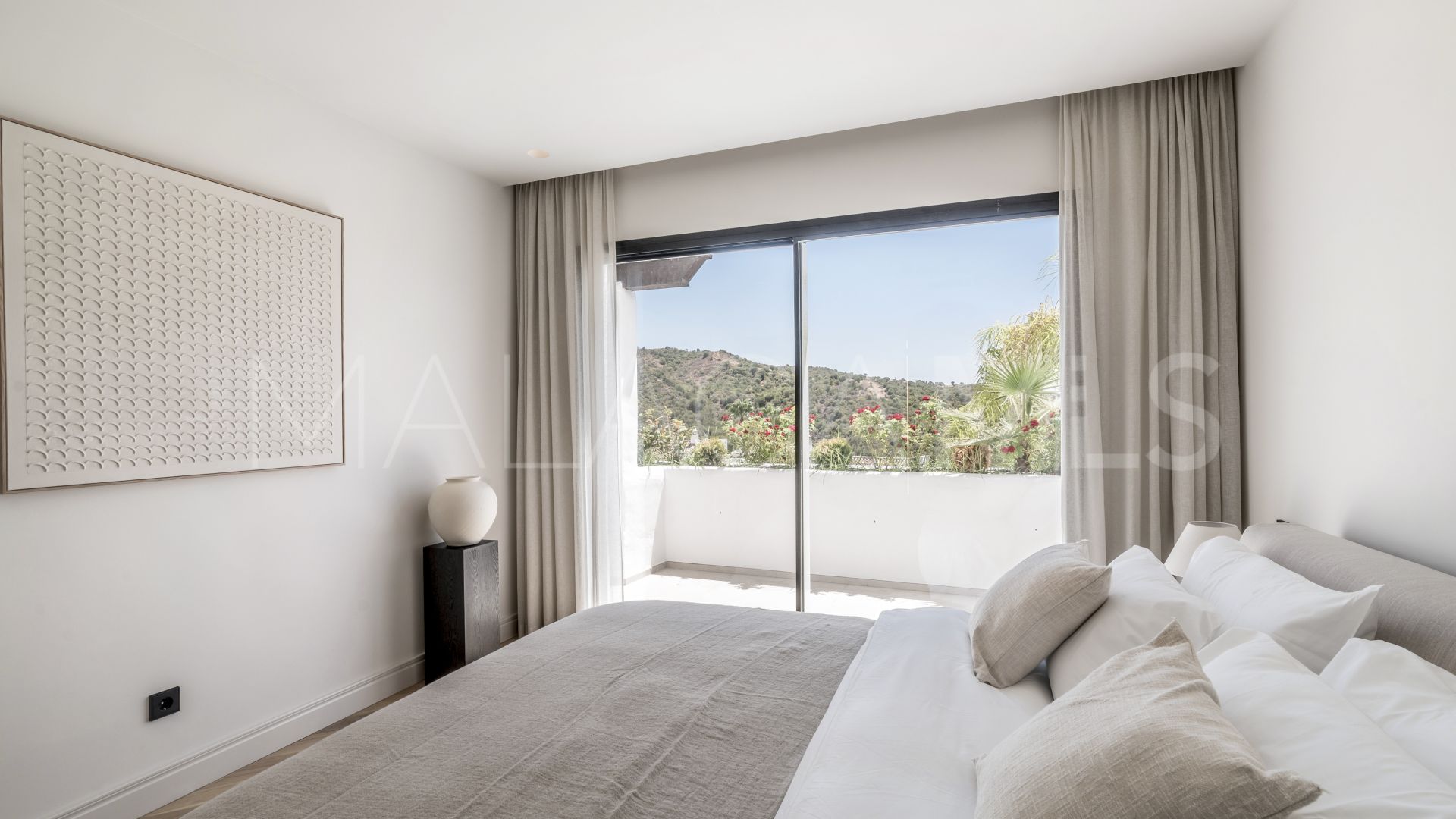 Duplex penthouse for sale in La Quinta