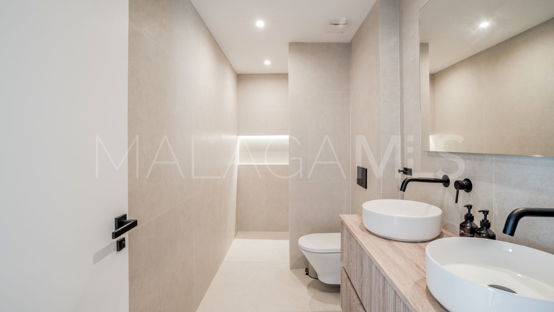 La Quinta, apartamento planta baja for sale with 3 bedrooms