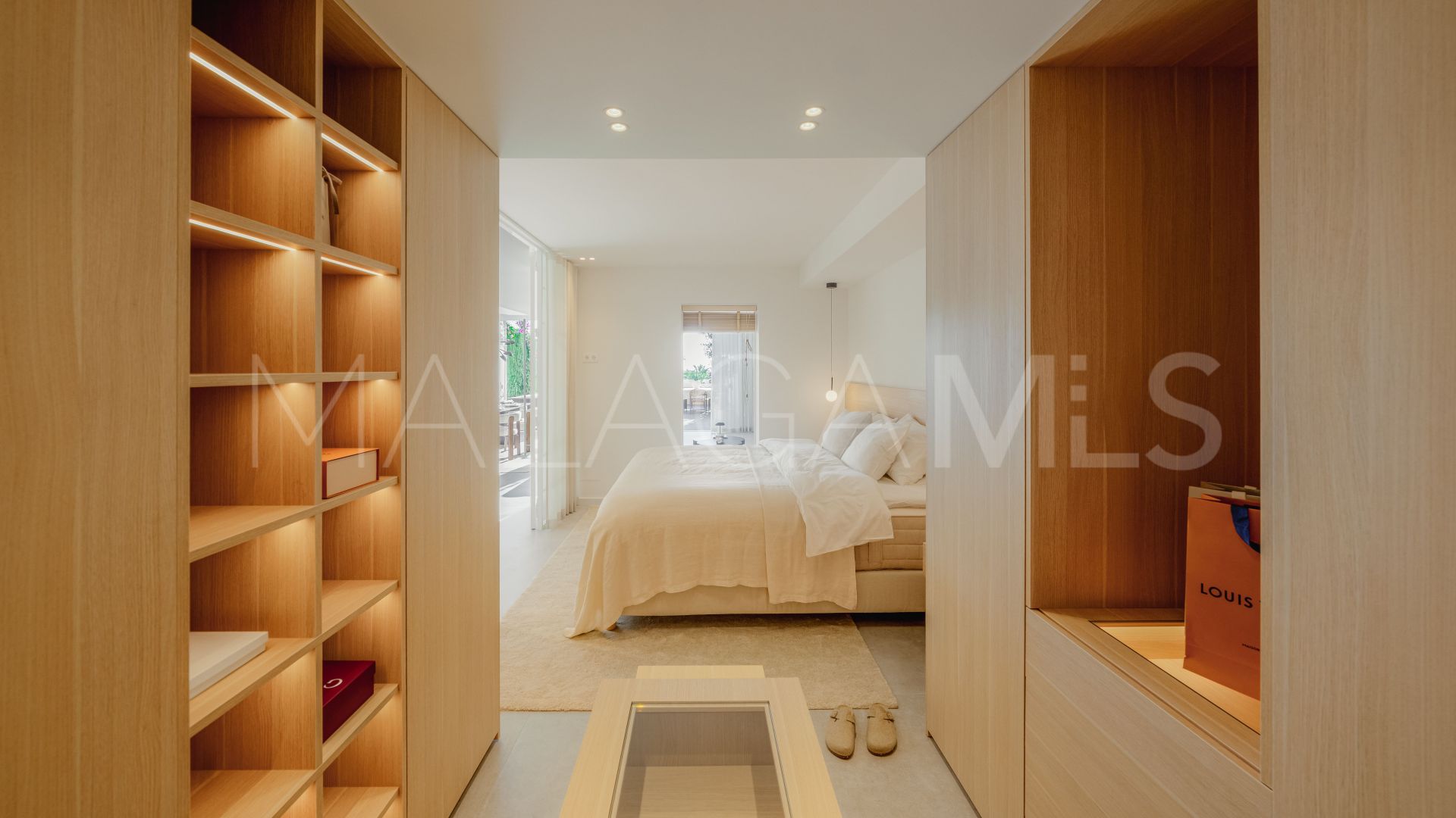 Erdgeschosswohnung for sale in Nueva Andalucia