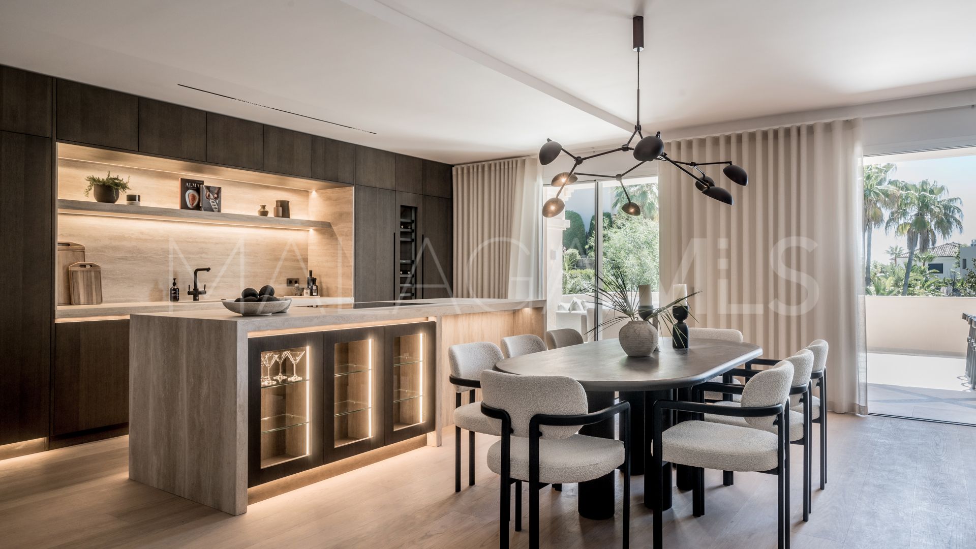 Duplex penthouse for sale in Nueva Andalucia