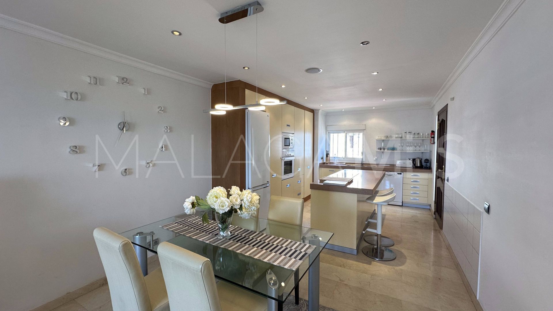 Duplex penthouse for sale in San Pedro de Alcantara
