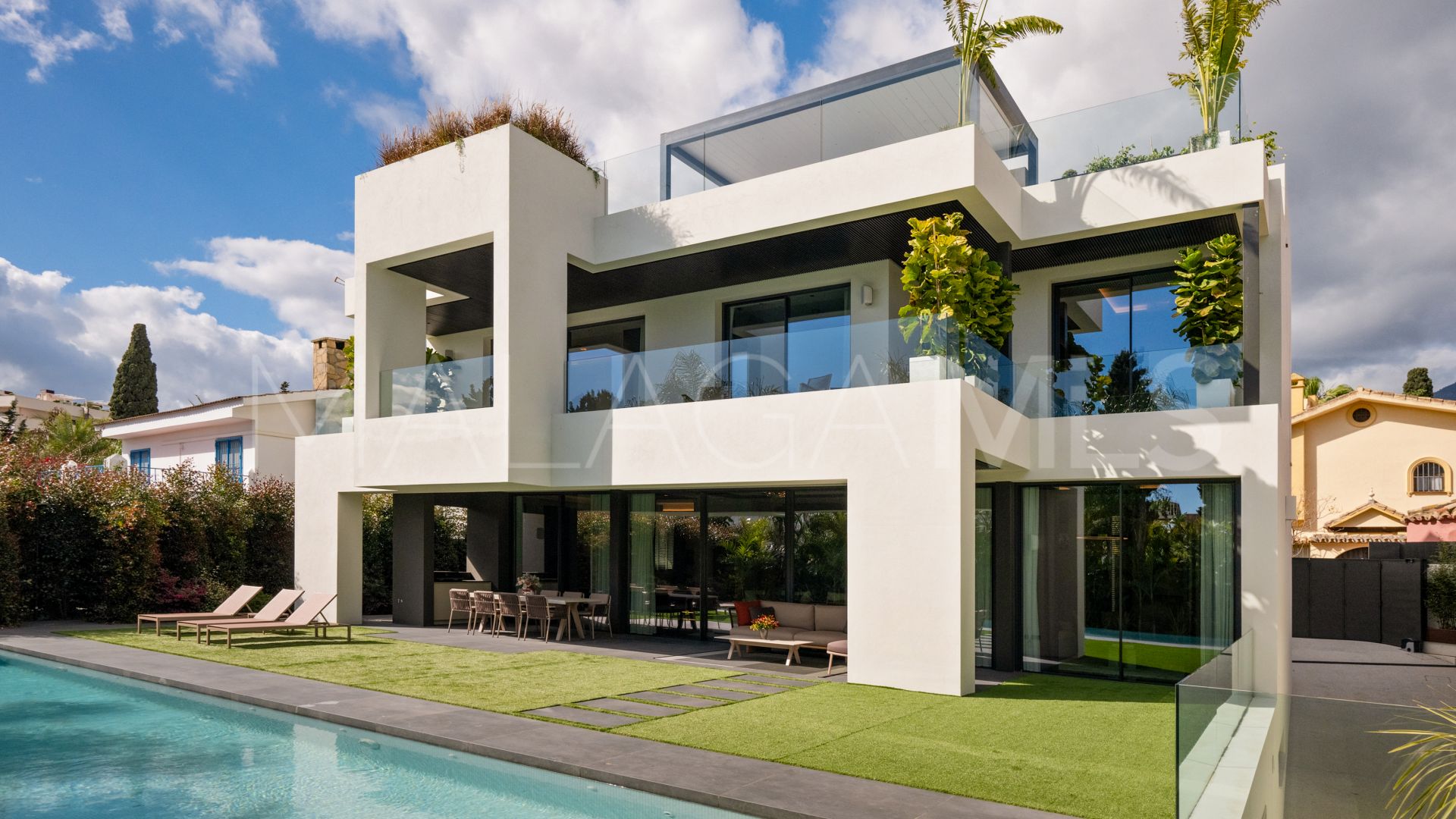 Villa for sale in Casablanca