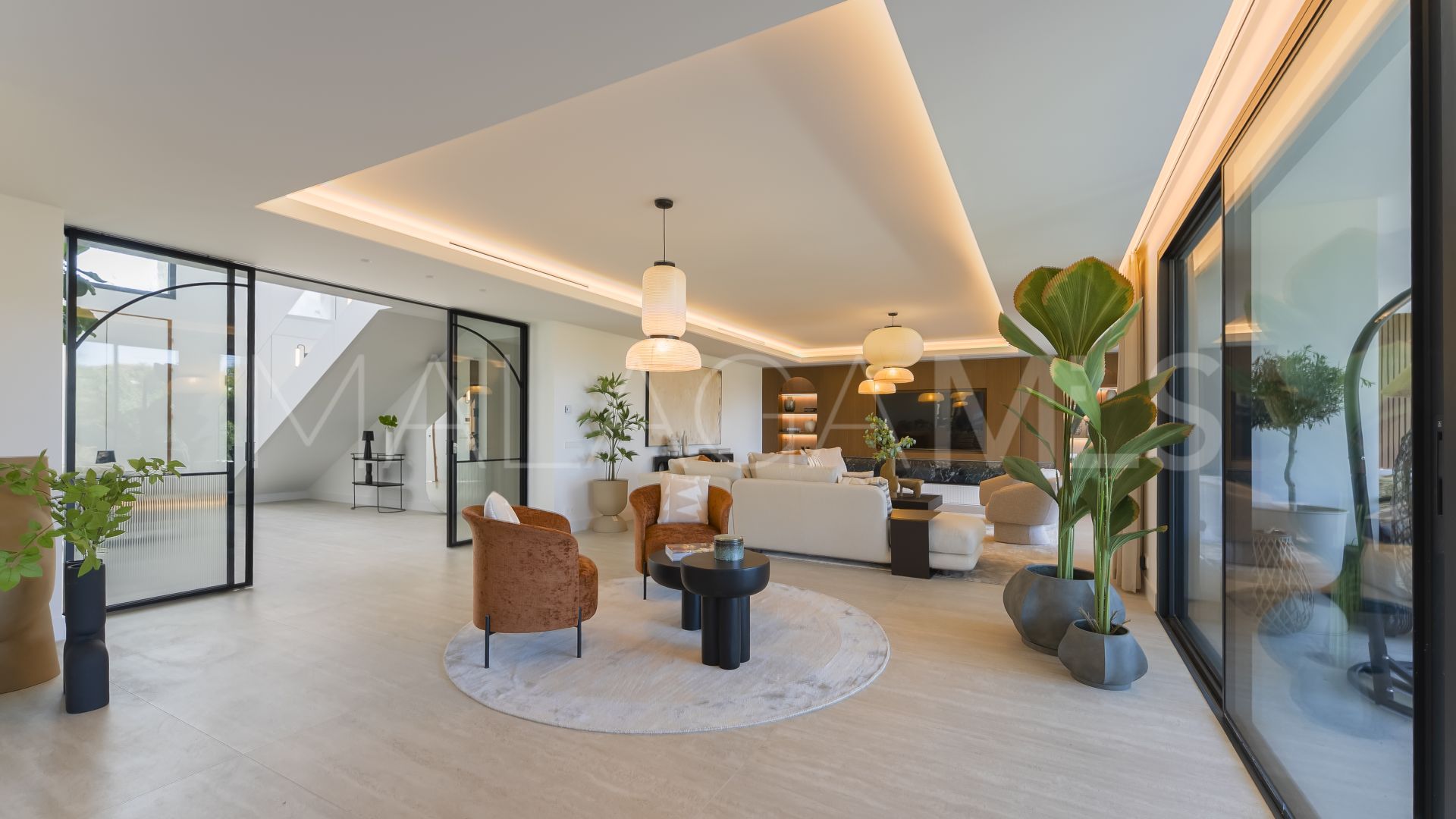 Semi detached villa for sale in Marbella East