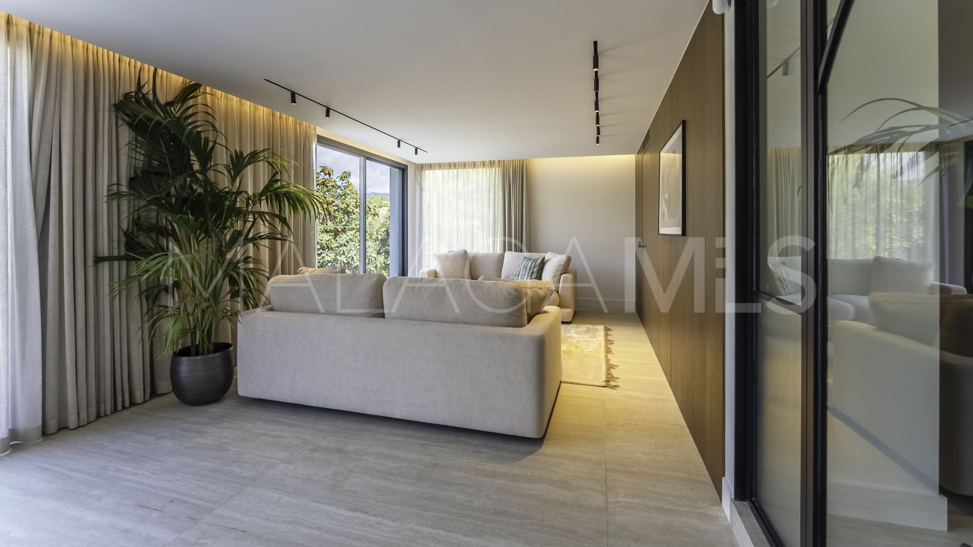 Semi detached villa for sale in Marbella East
