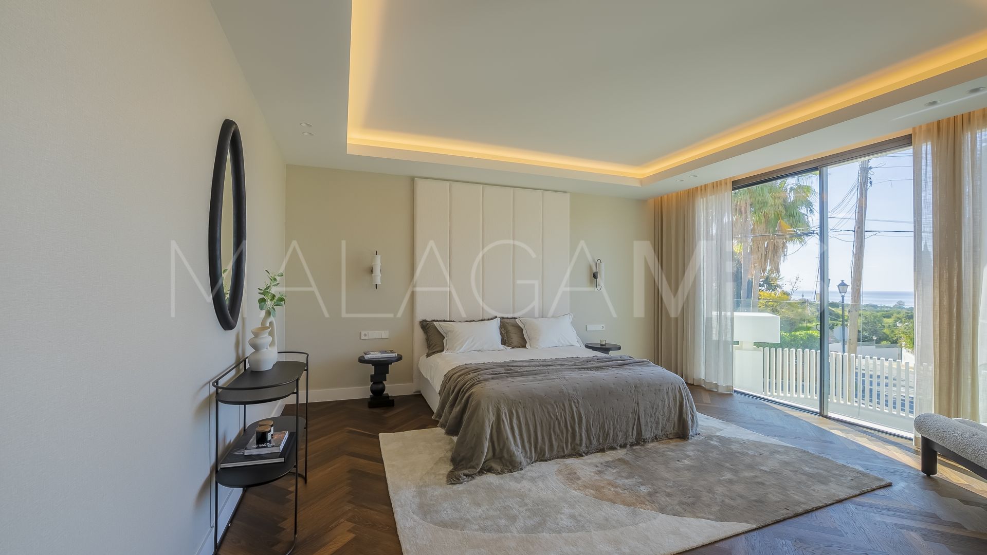 Semi detached villa for sale in Marbella East