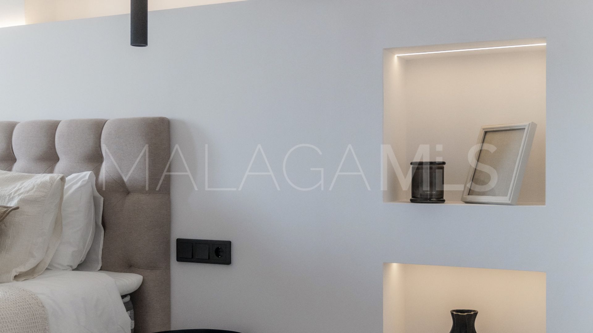 Buy apartamento de 3 bedrooms in Jardines de Andalucia