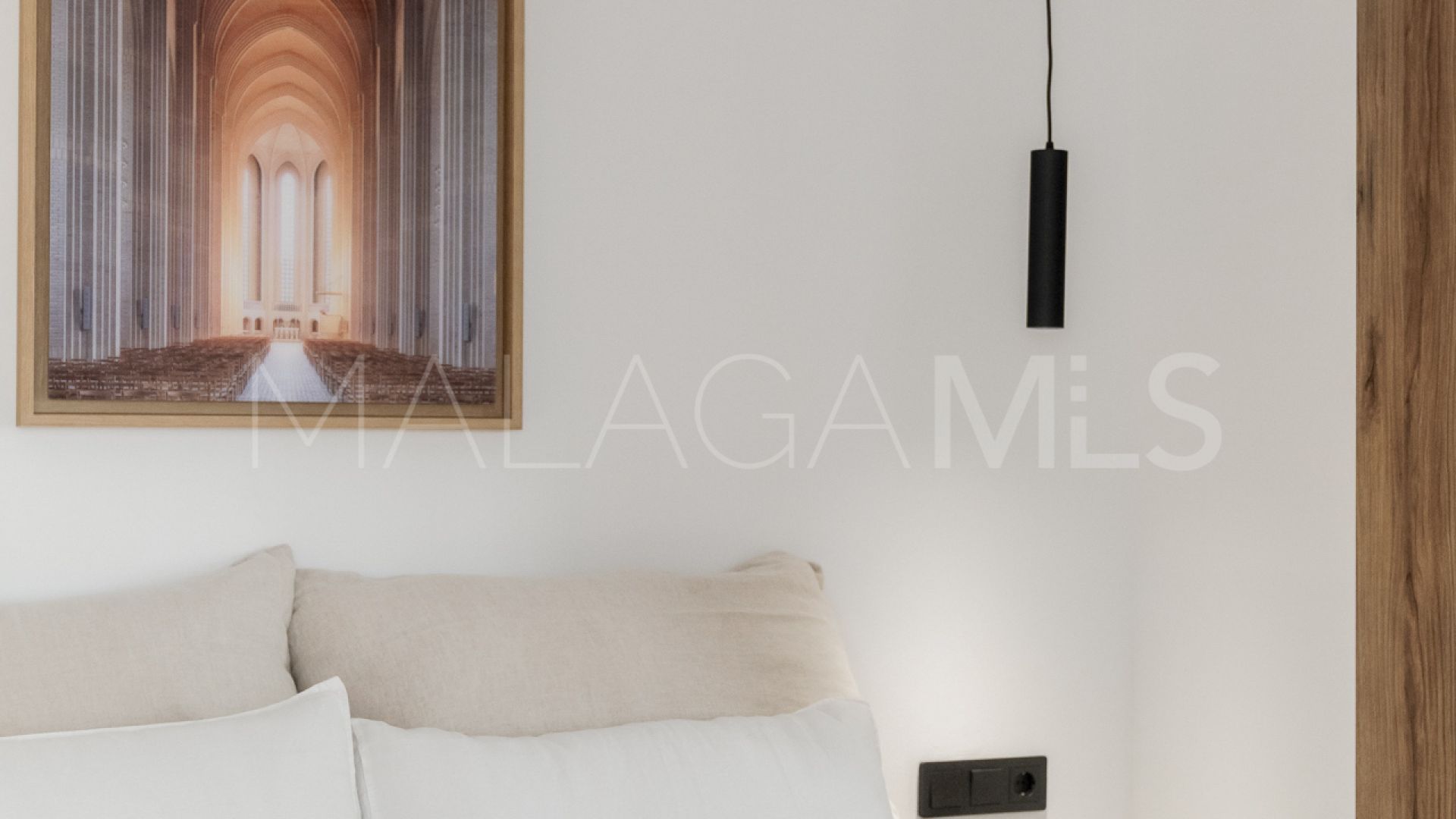 Buy apartamento de 3 bedrooms in Jardines de Andalucia