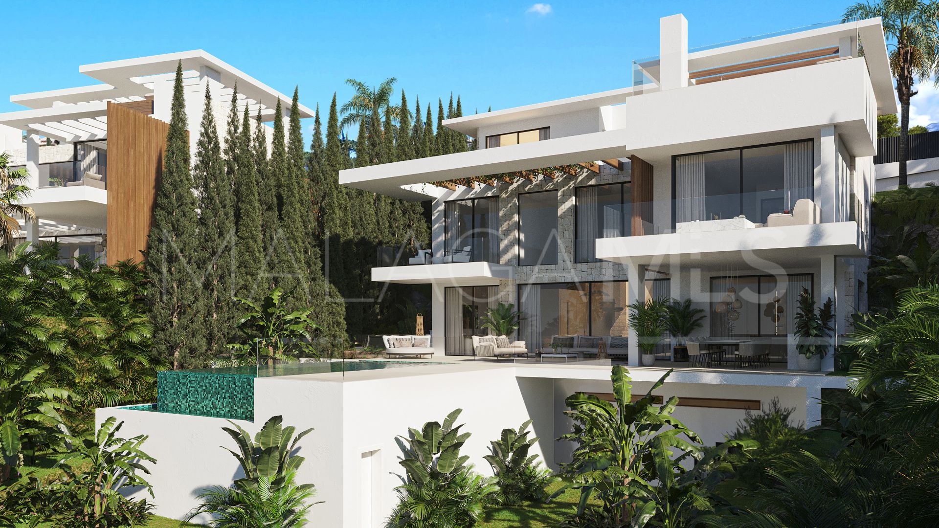 Villa for sale in New Golden Mile