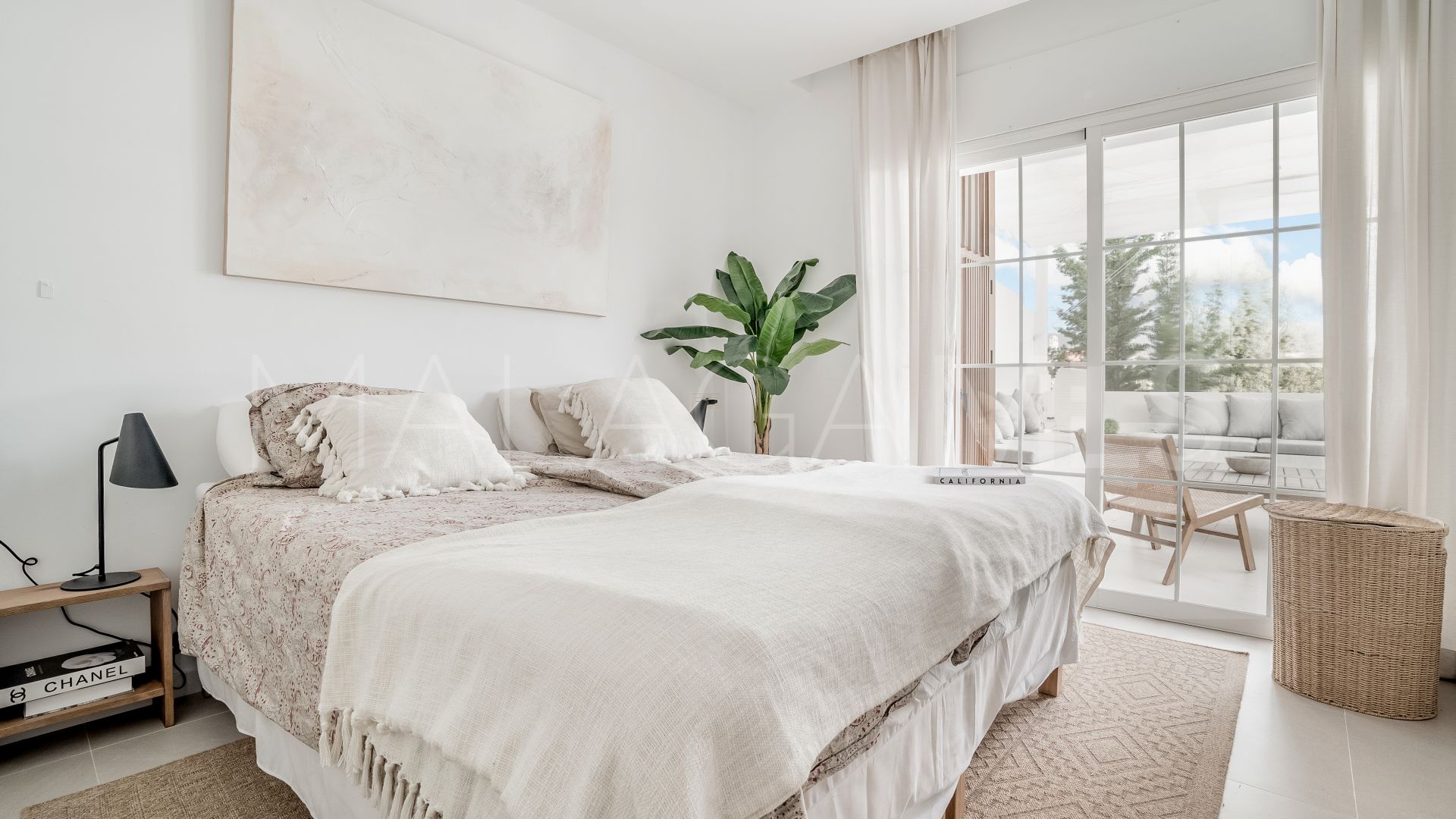 Buy apartamento in Nueva Andalucia