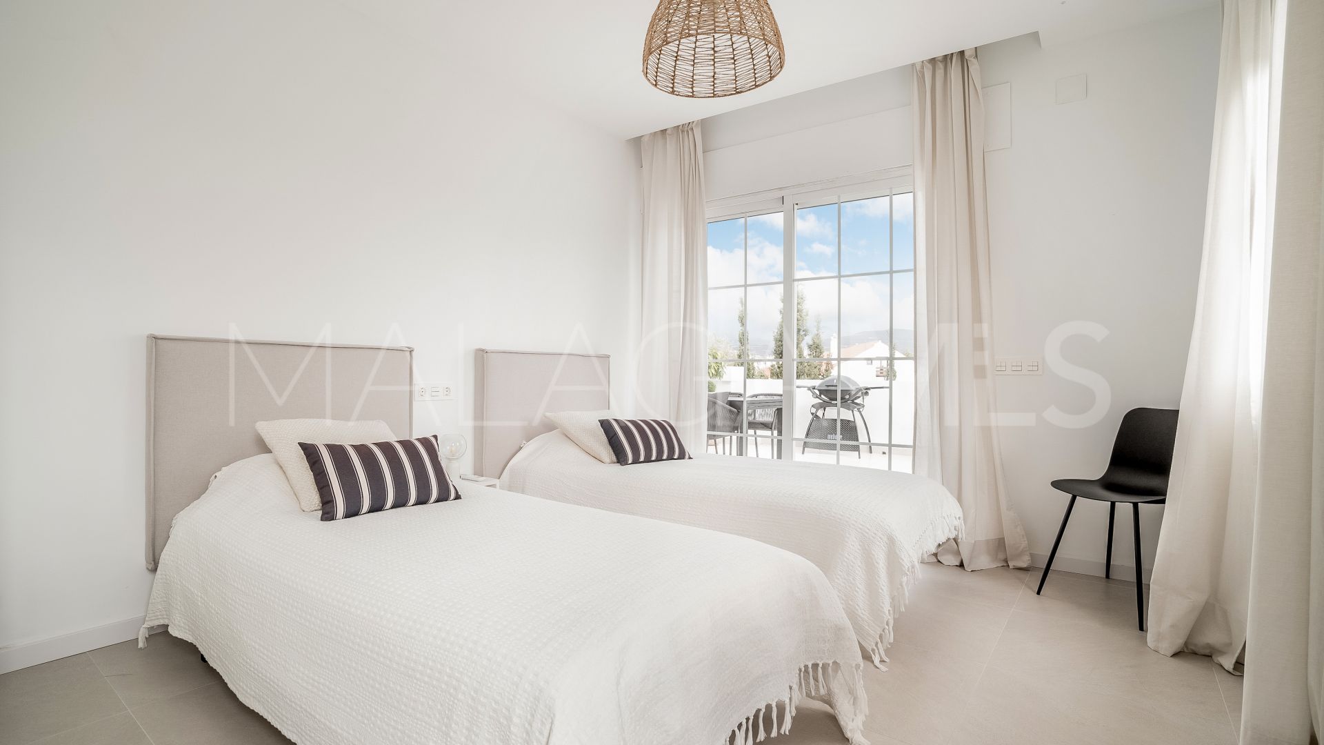 Buy apartamento in Nueva Andalucia