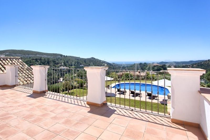 Villa with 5 bedrooms for sale in Marbella Club Golf Resort