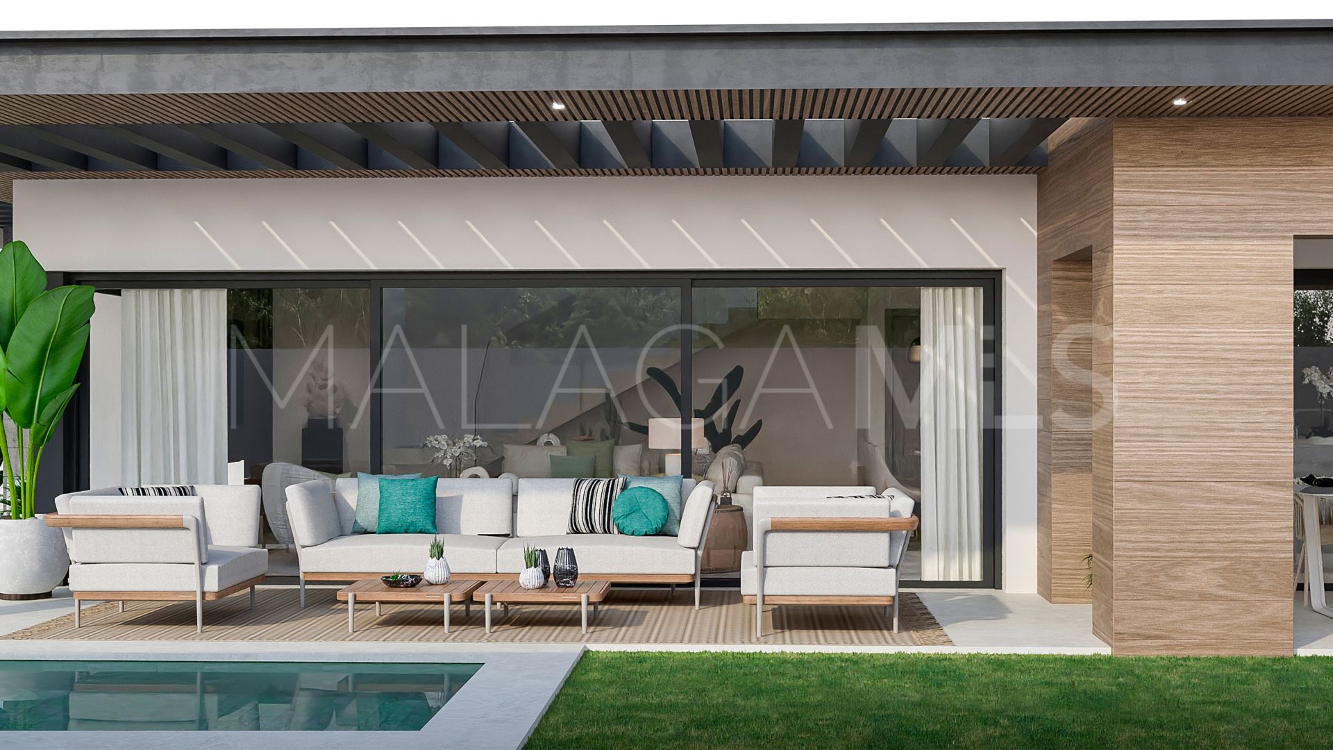 For sale Marbella East villa with 4 bedrooms