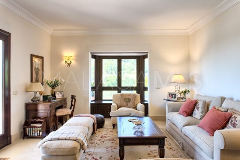 Villa with 5 bedrooms for sale in Marbella Club Golf Resort