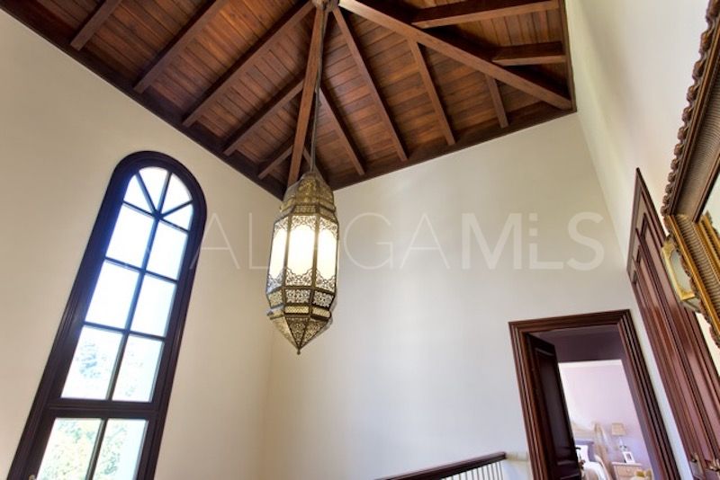 Villa with 5 bedrooms for sale in Marbella Club Golf Resort