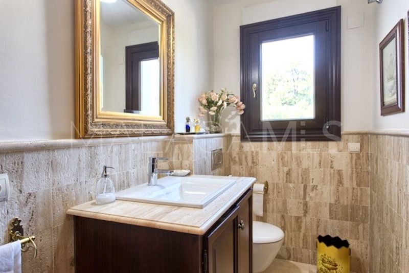 Villa with 5 bedrooms for sale in Marbella Club Golf Resort