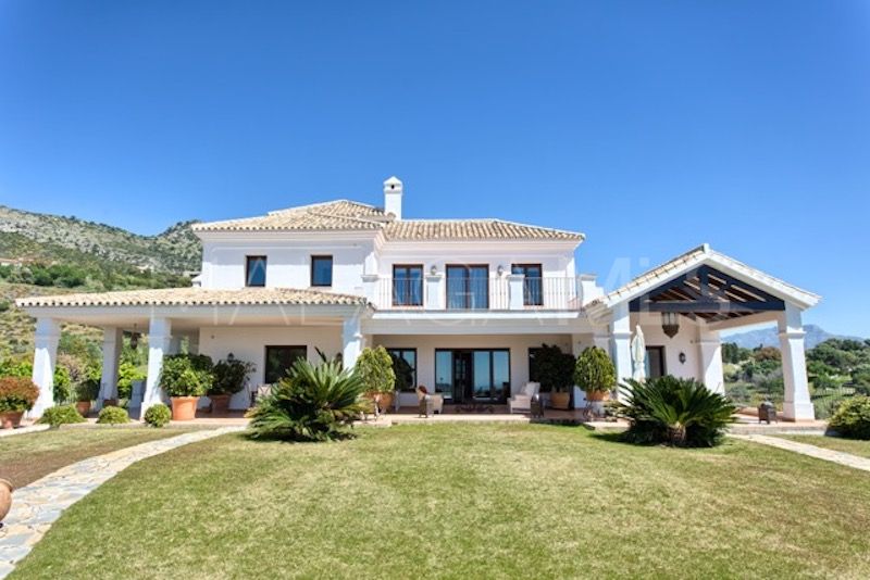 Villa with 5 bedrooms for sale in Marbella Club Golf Resort