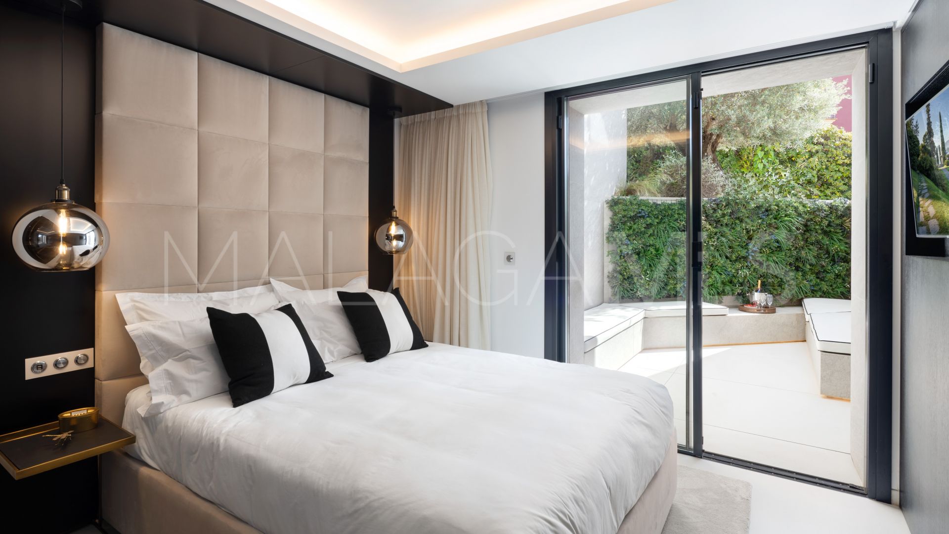 For sale villa in El Herrojo
