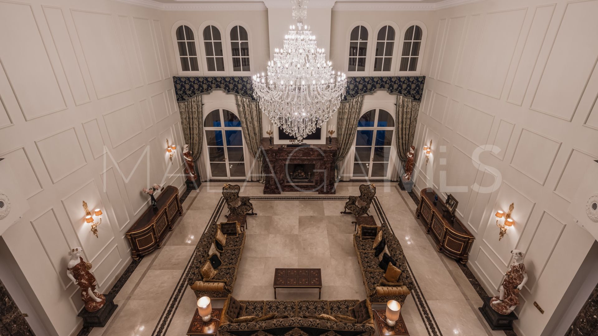 Villa for sale in Sierra Blanca