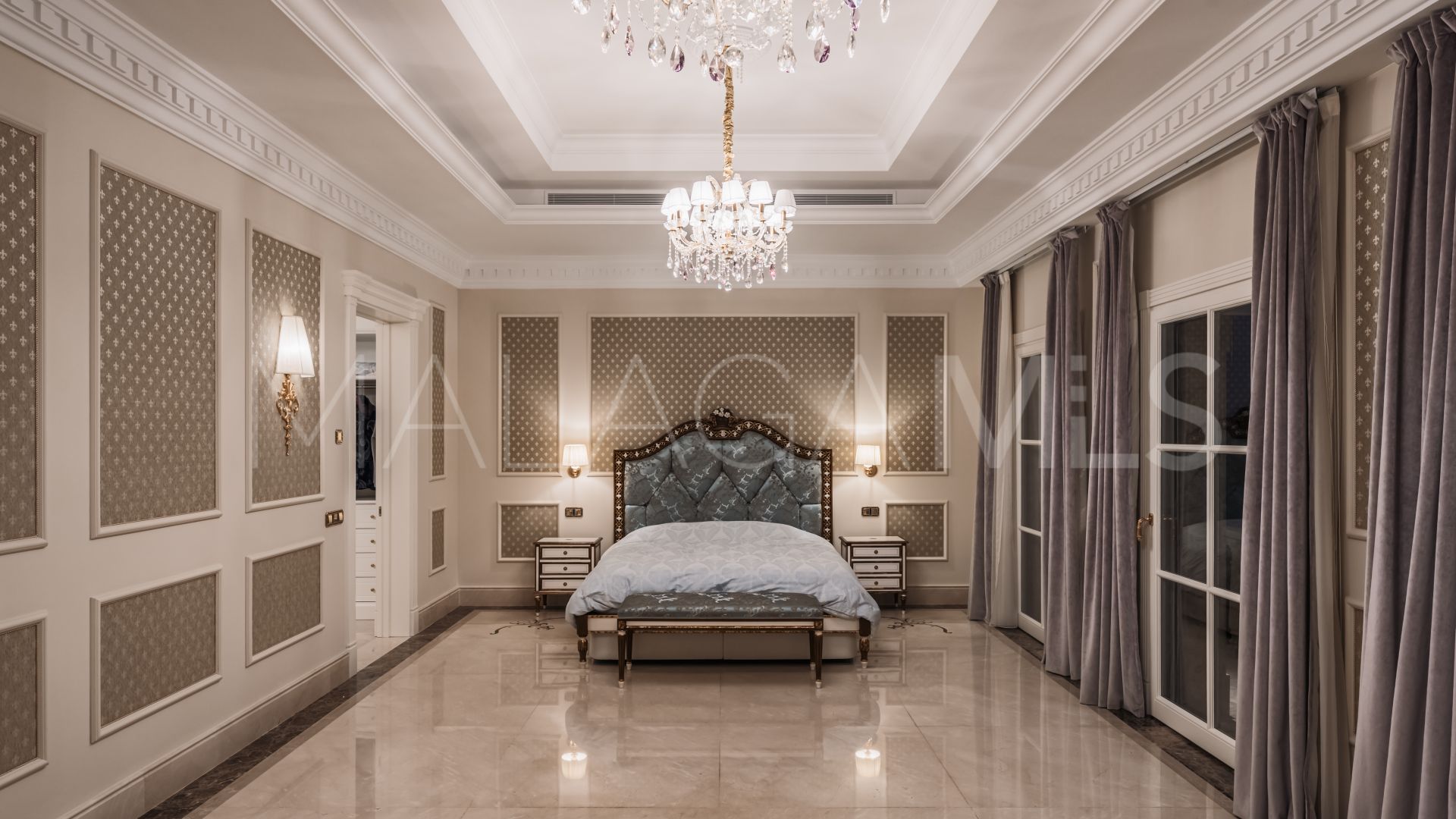 Villa for sale in Sierra Blanca