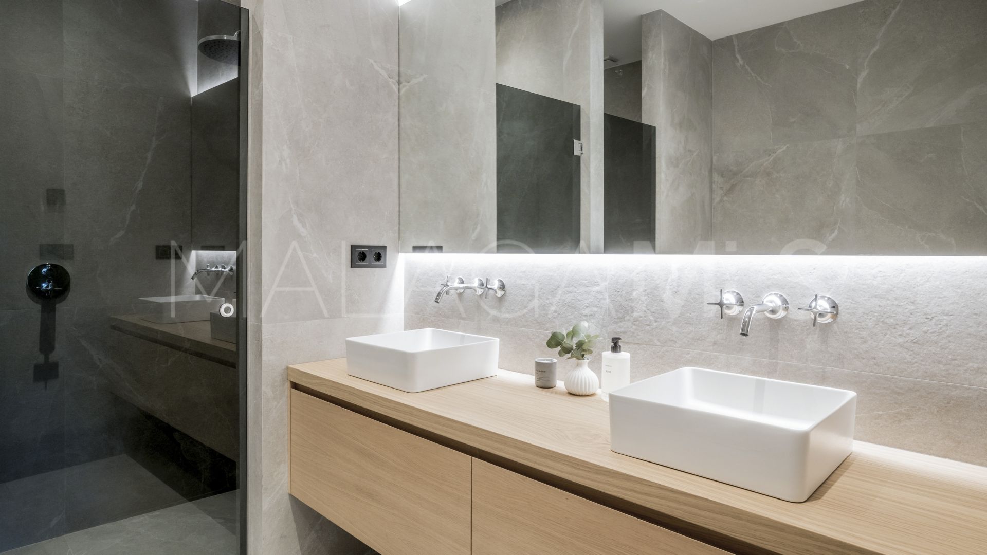 For sale Golden Mile ground floor apartment