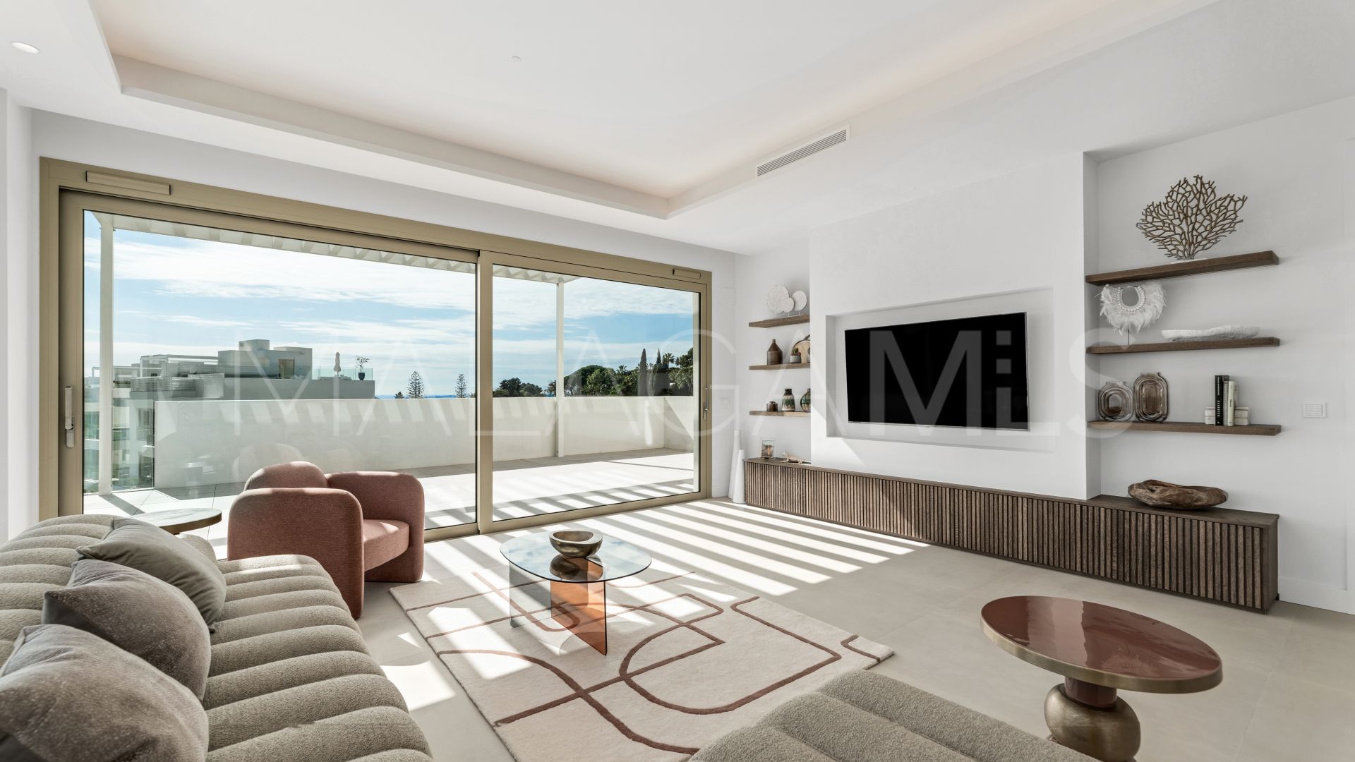 Zweistöckiges penthouse for sale in Marbella Goldene Meile