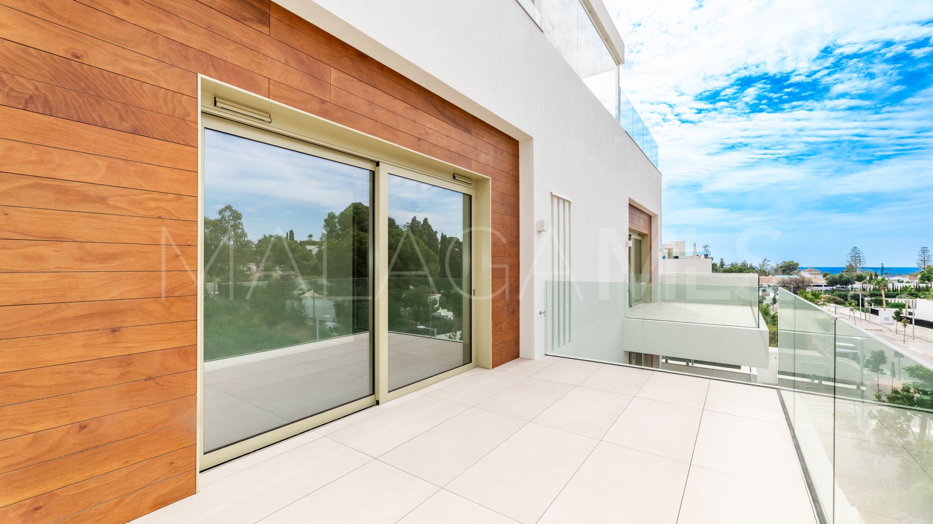Zweistöckiges penthouse for sale in Marbella Goldene Meile