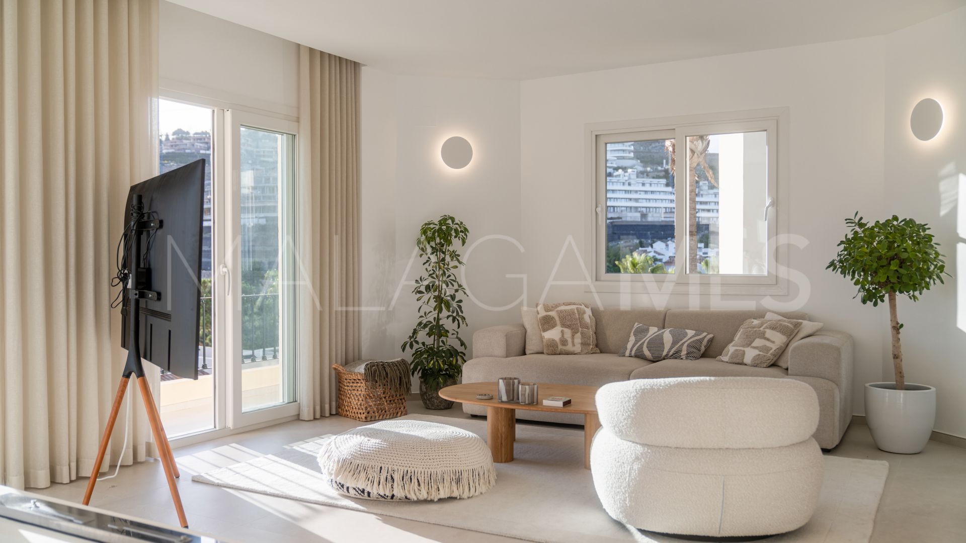 Duplex penthouse for sale in La Quinta Hills
