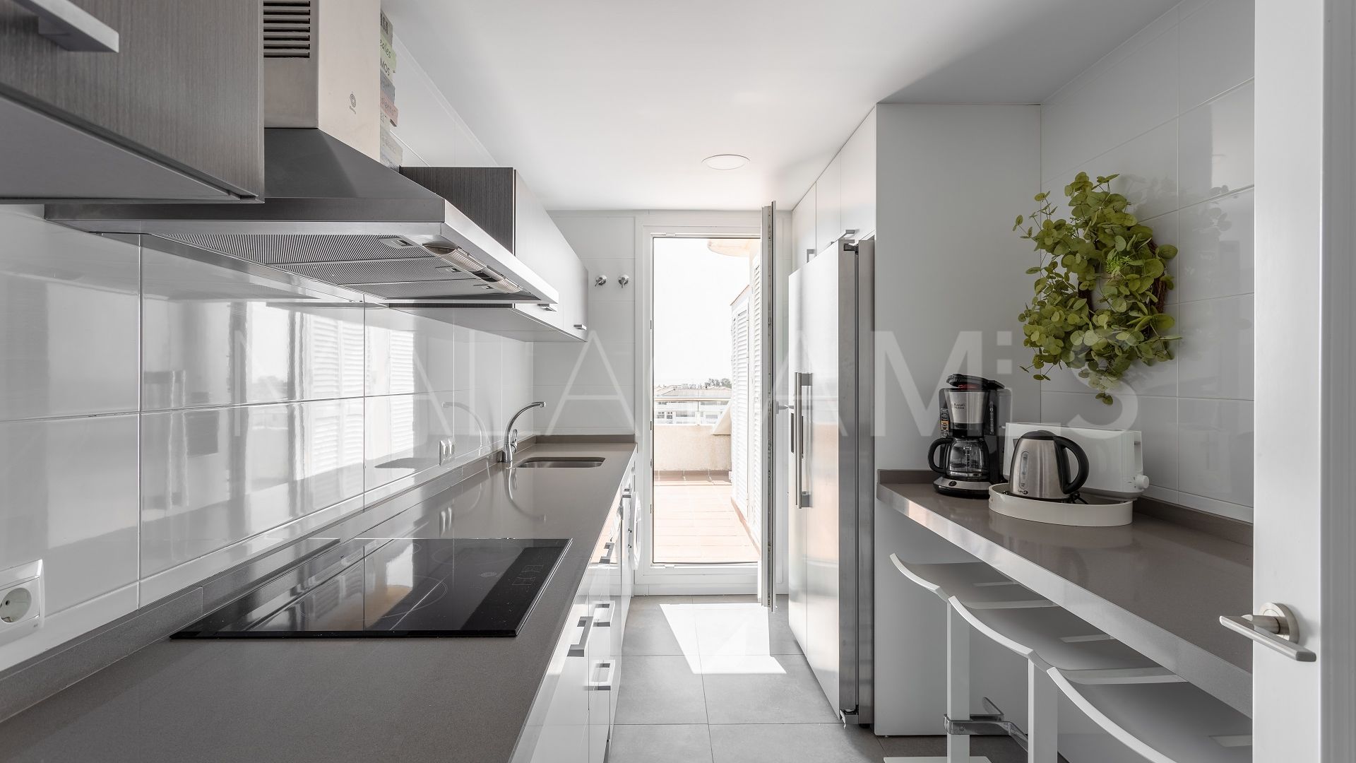 Marina Banus penthouse for sale