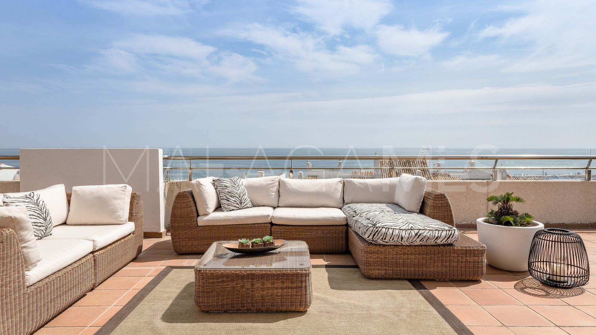 Marina Banus penthouse for sale