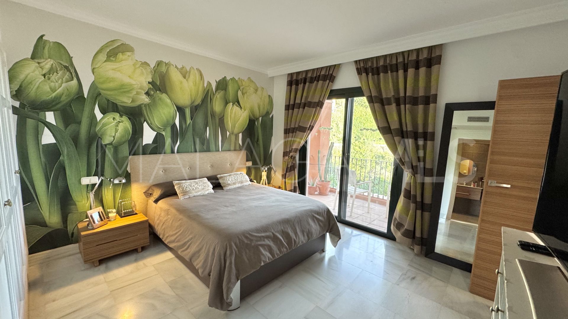 Se vende atico duplex with 3 bedrooms in Monte Halcones