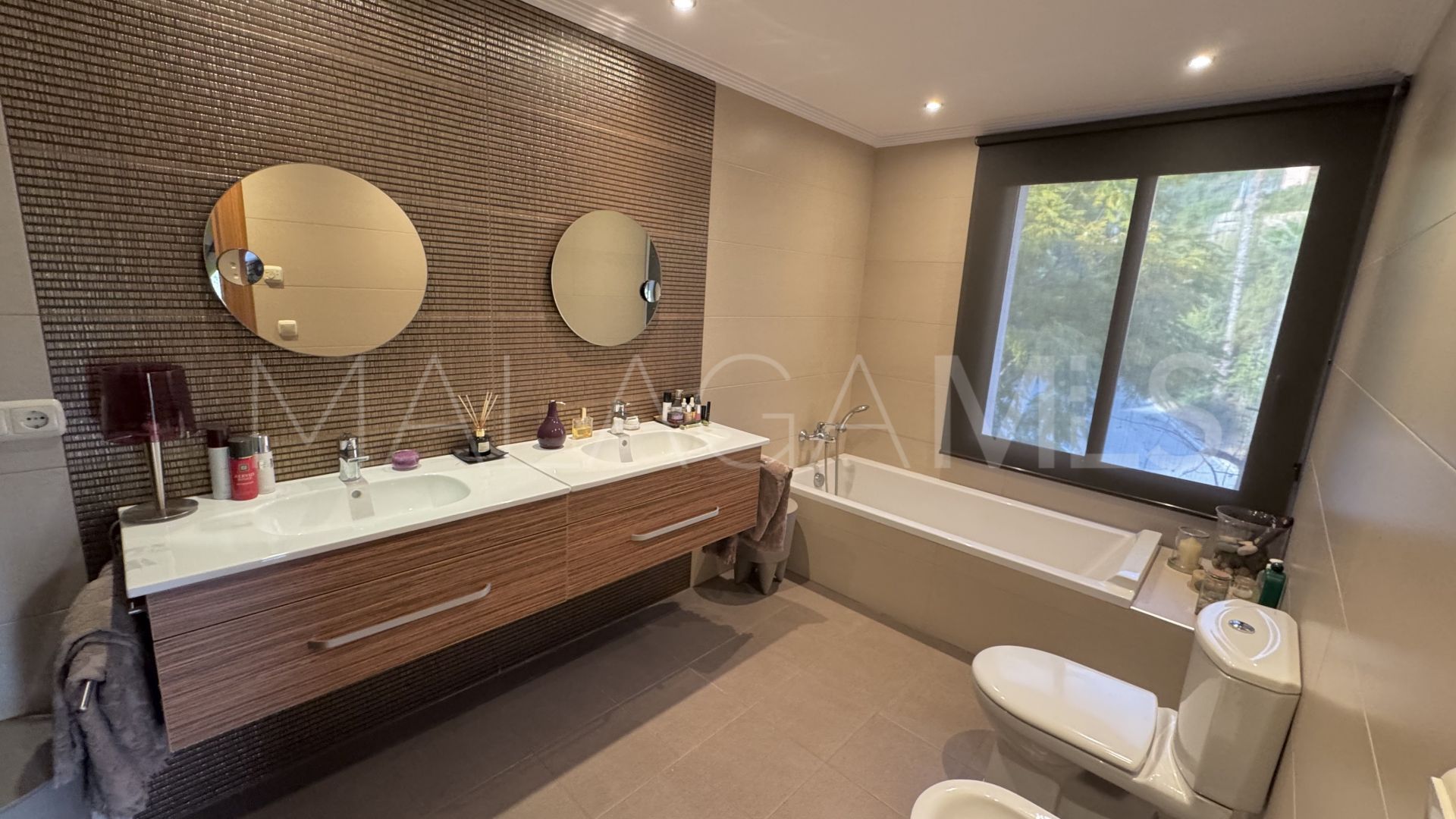 Se vende atico duplex with 3 bedrooms in Monte Halcones