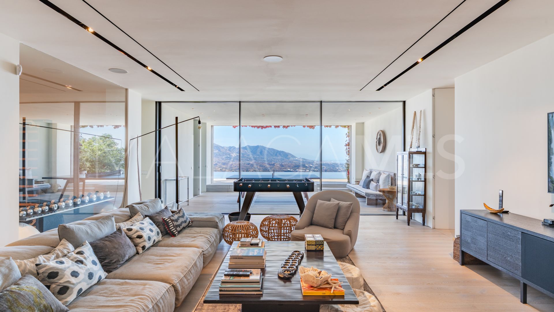 La Mairena, villa for sale