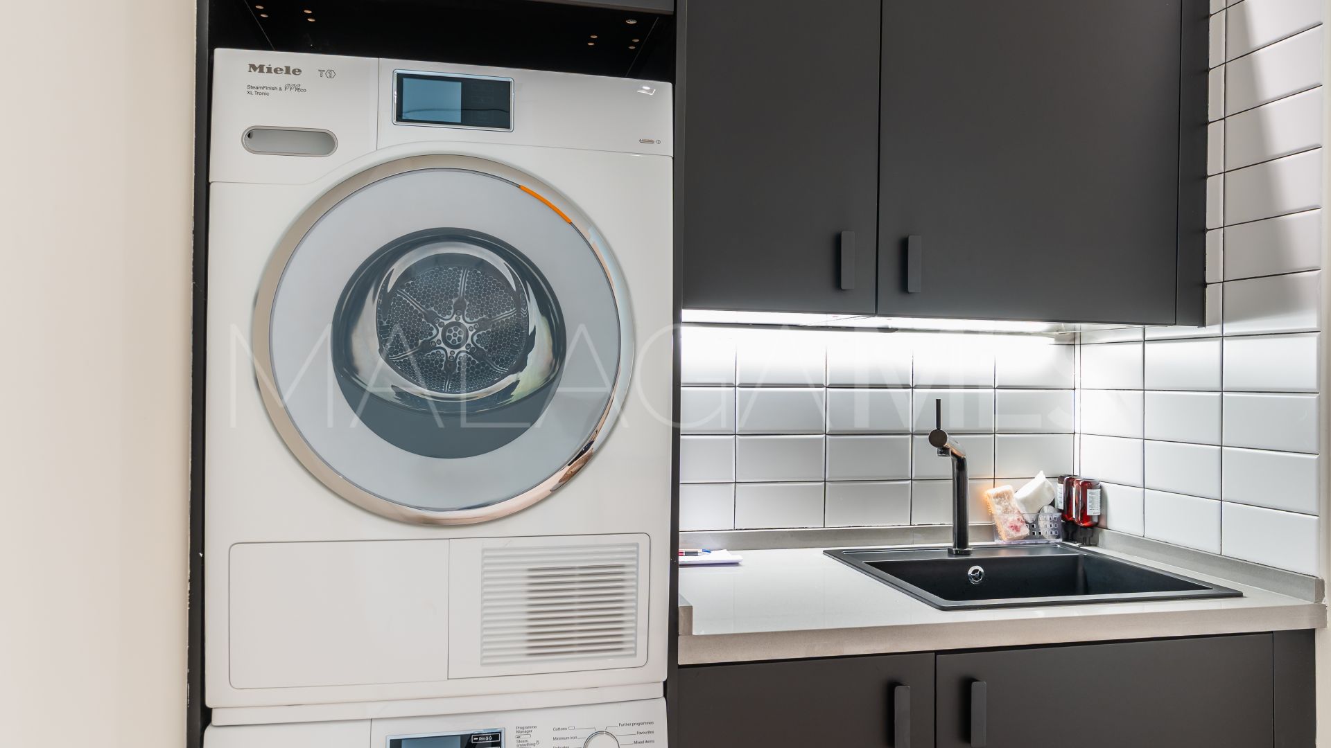 La Mairena, villa for sale