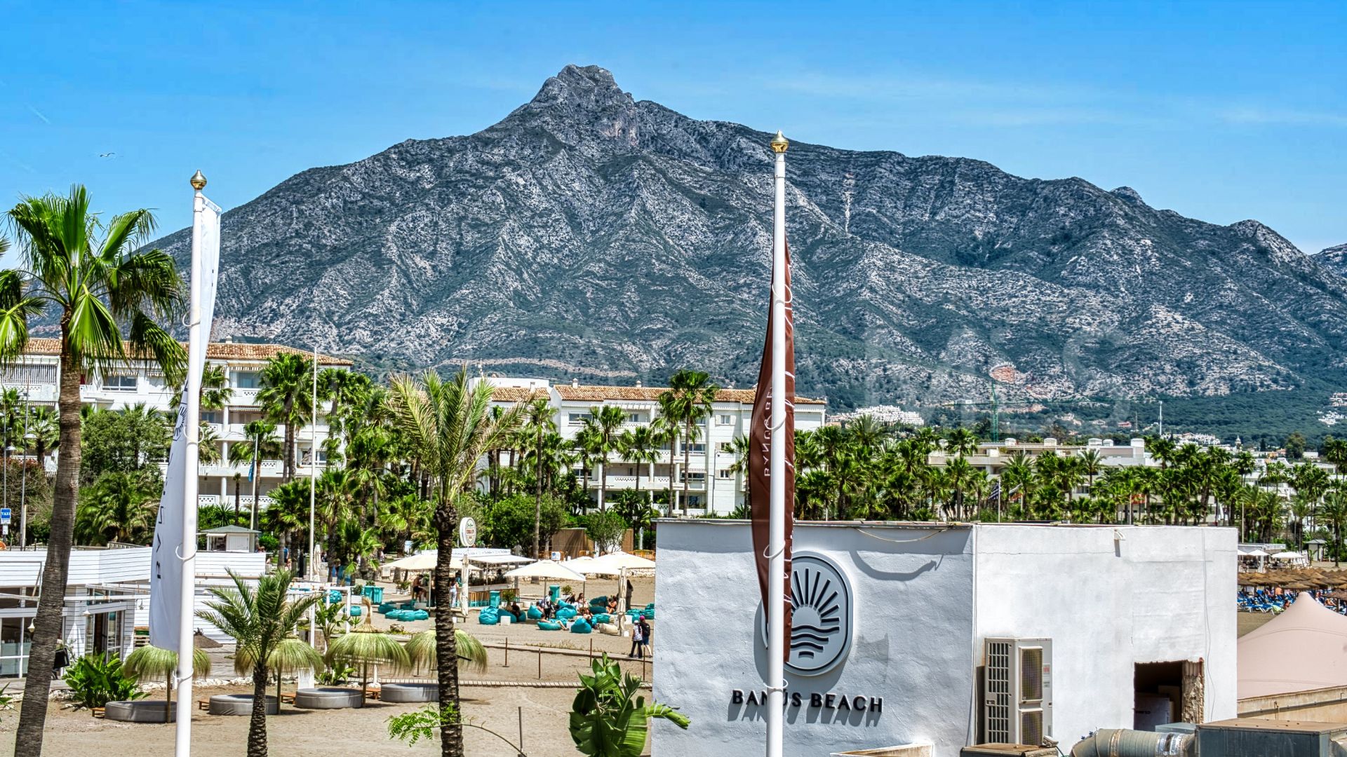 Lägenhet for sale in Marbella - Puerto Banus