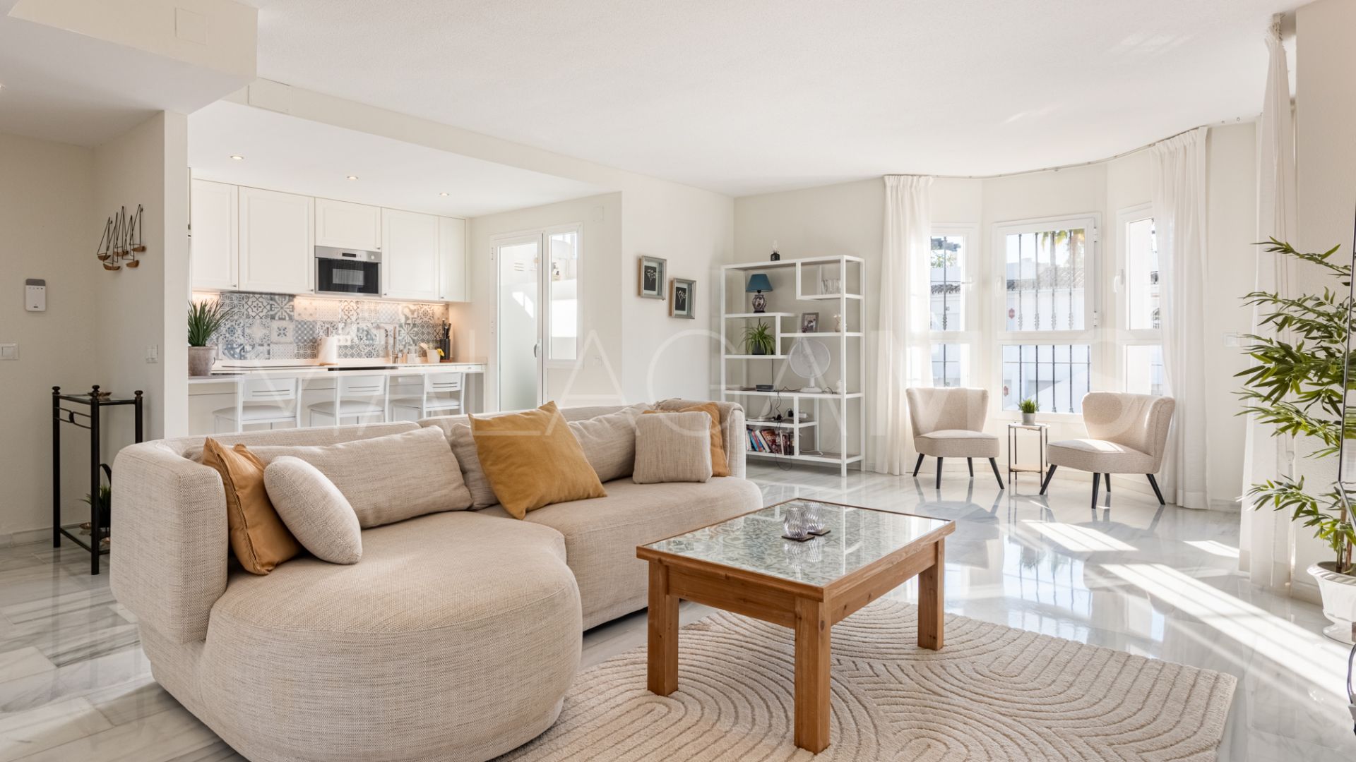 Atico duplex a la venta in Los Naranjos de Marbella