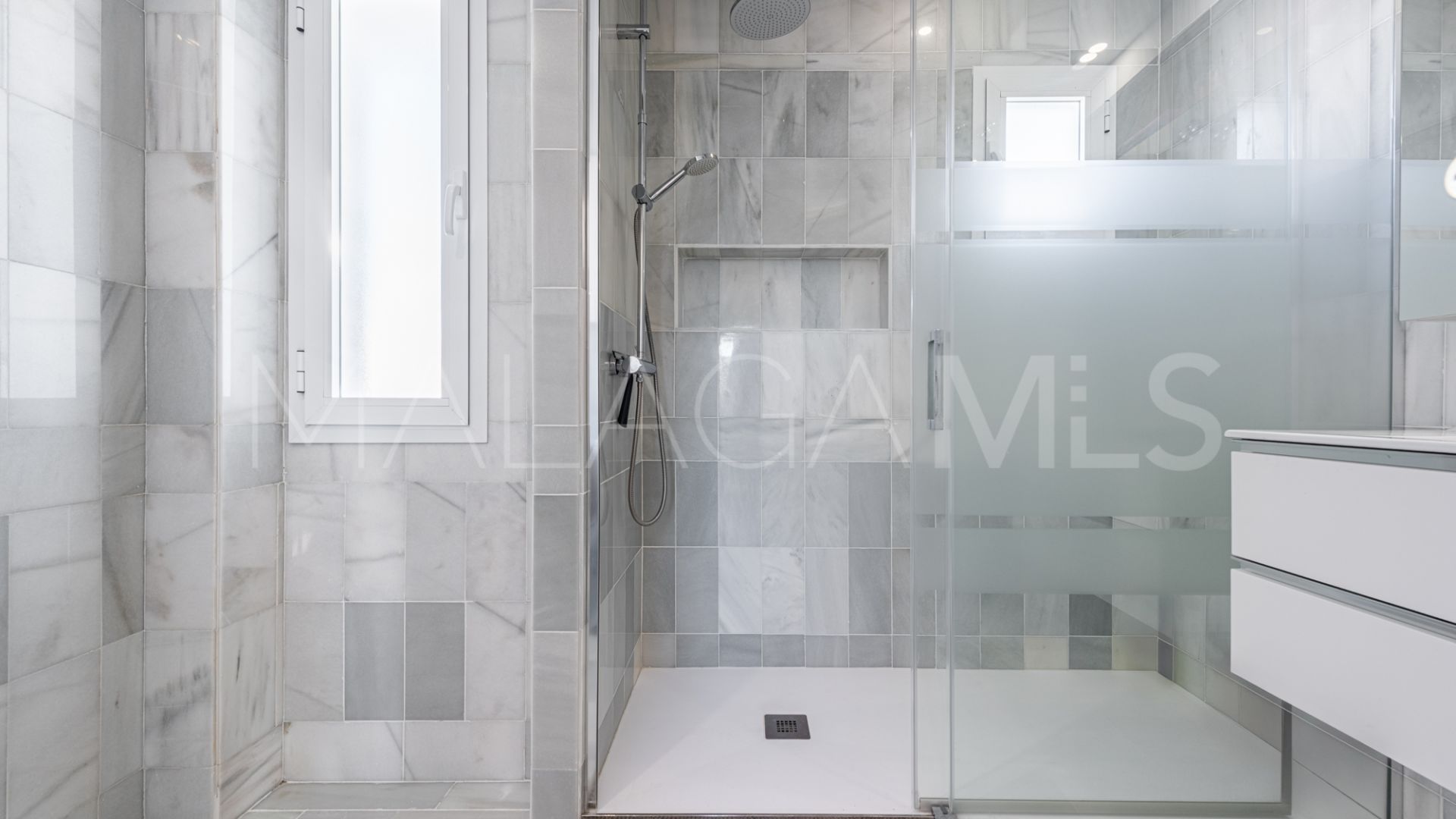 Atico duplex a la venta in Los Naranjos de Marbella