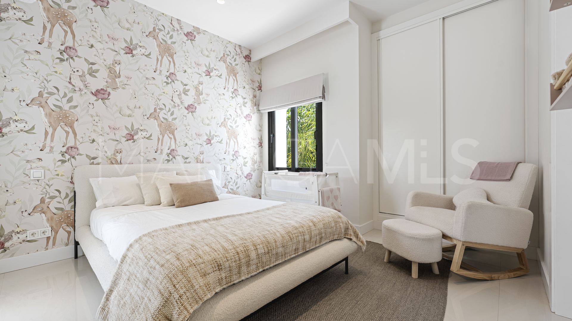 Villa for sale in El Herrojo