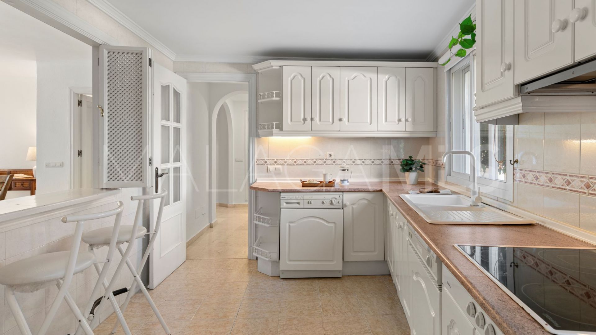 Markplanslägenhet for sale in Dominion Beach