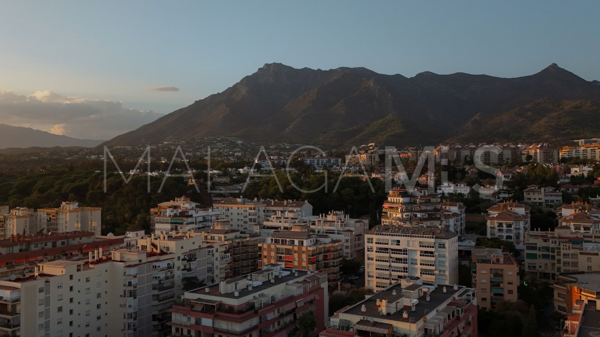 Takvåning for sale in Marbella Centro