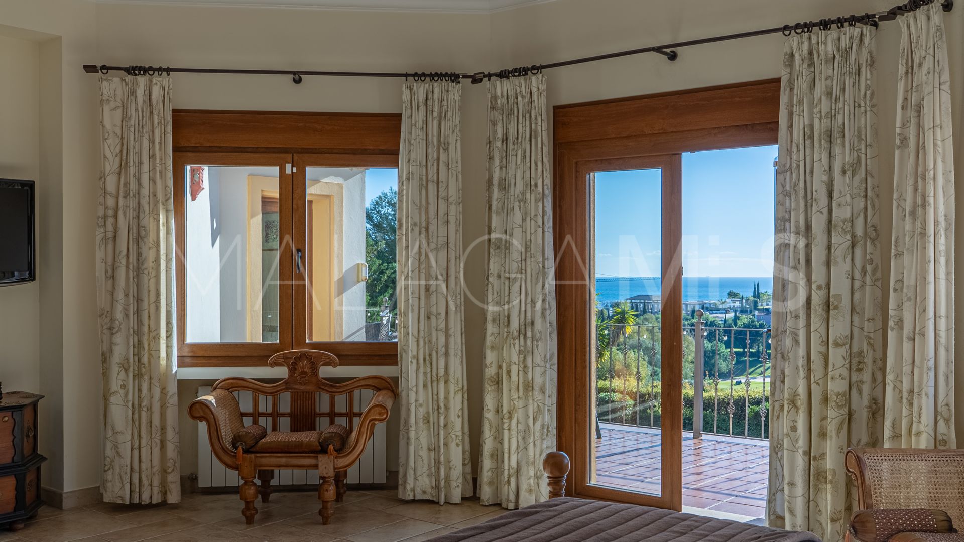 Villa for sale in Los Flamingos Golf