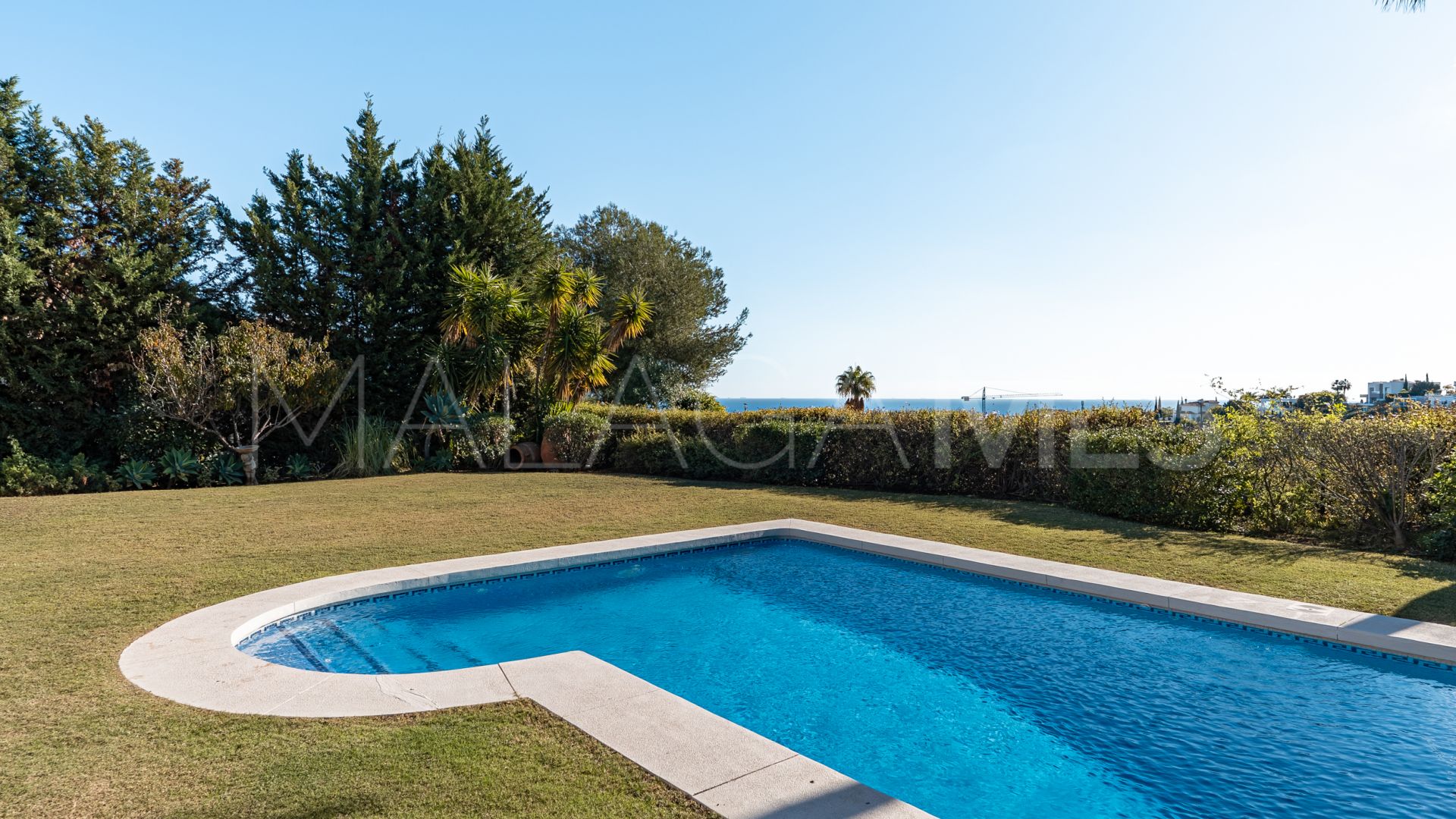 Villa for sale in Los Flamingos Golf