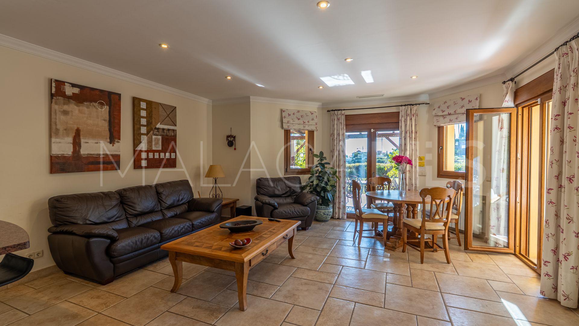 Villa for sale in Los Flamingos Golf