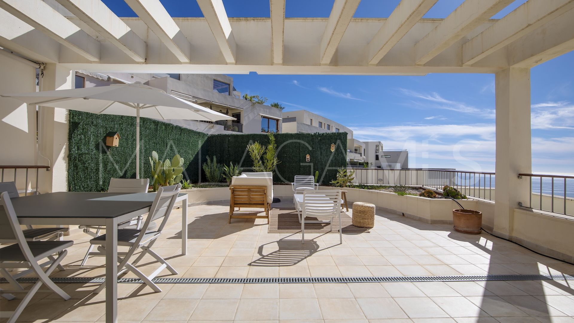 Se vende Ático in Los Altos de los Monteros