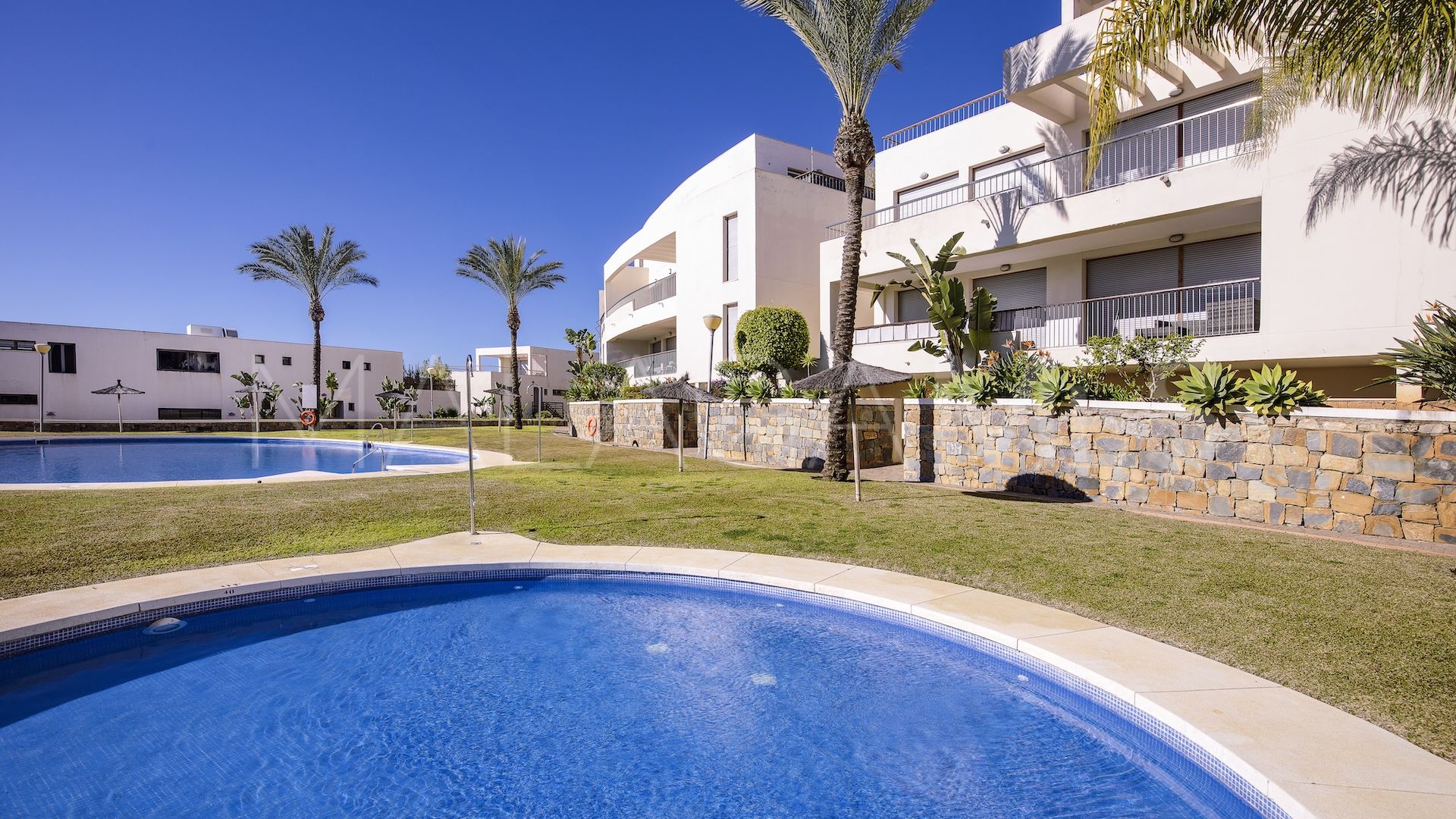 Se vende Ático in Los Altos de los Monteros