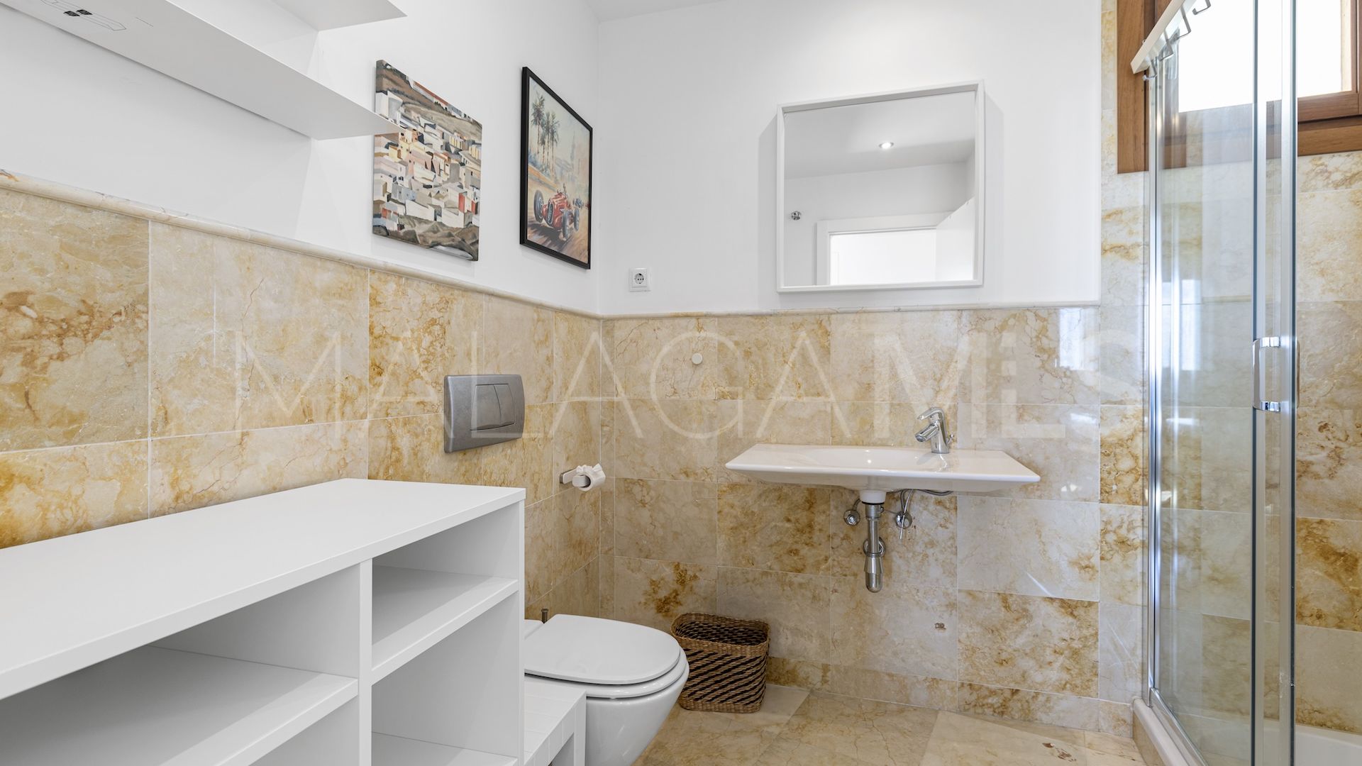 Se vende Ático in Los Altos de los Monteros