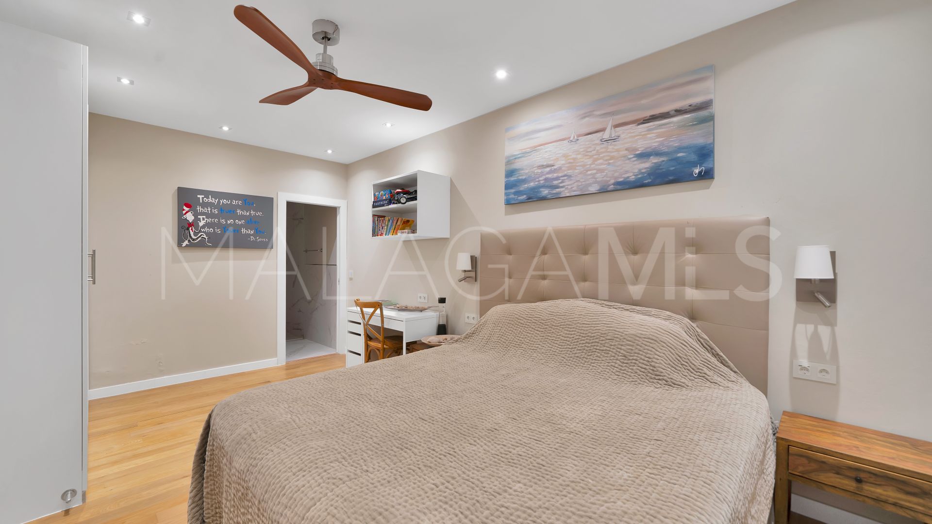 Radhus for sale in Benahavis Centro