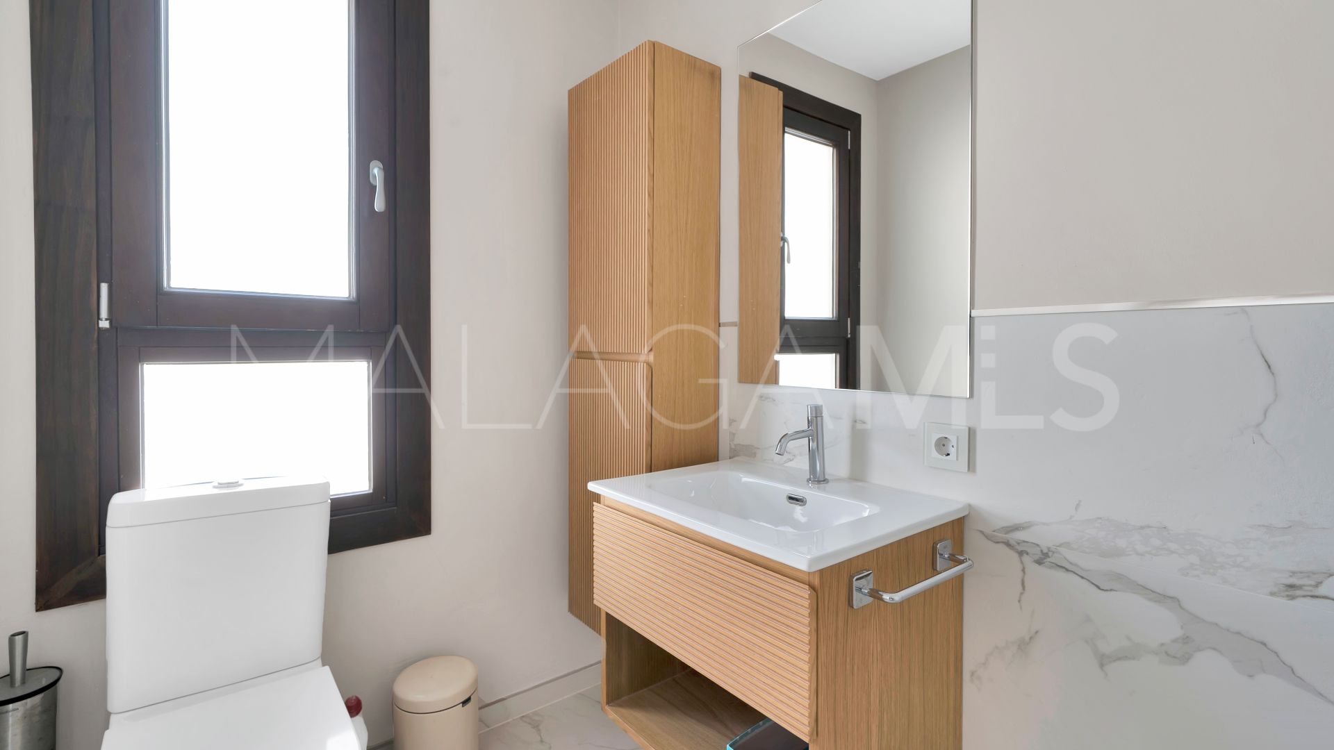 Radhus for sale in Benahavis Centro