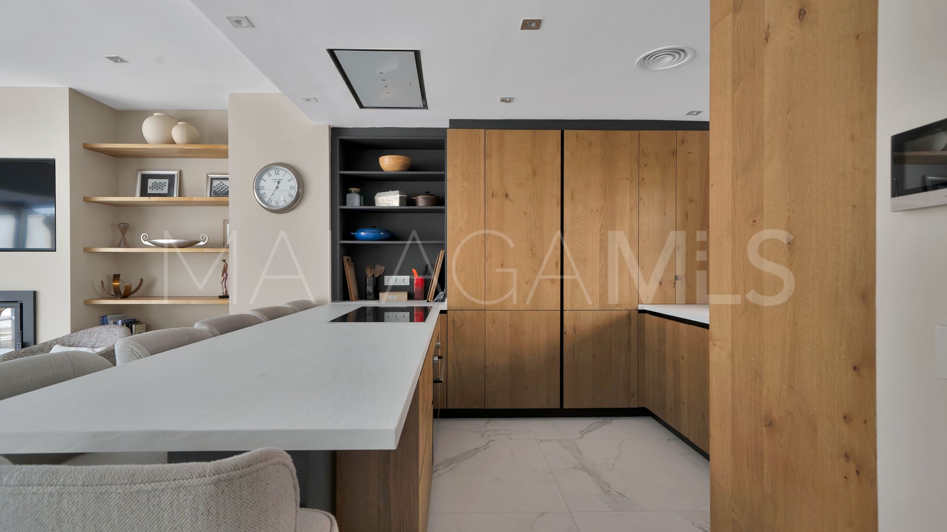 Radhus for sale in Benahavis Centro