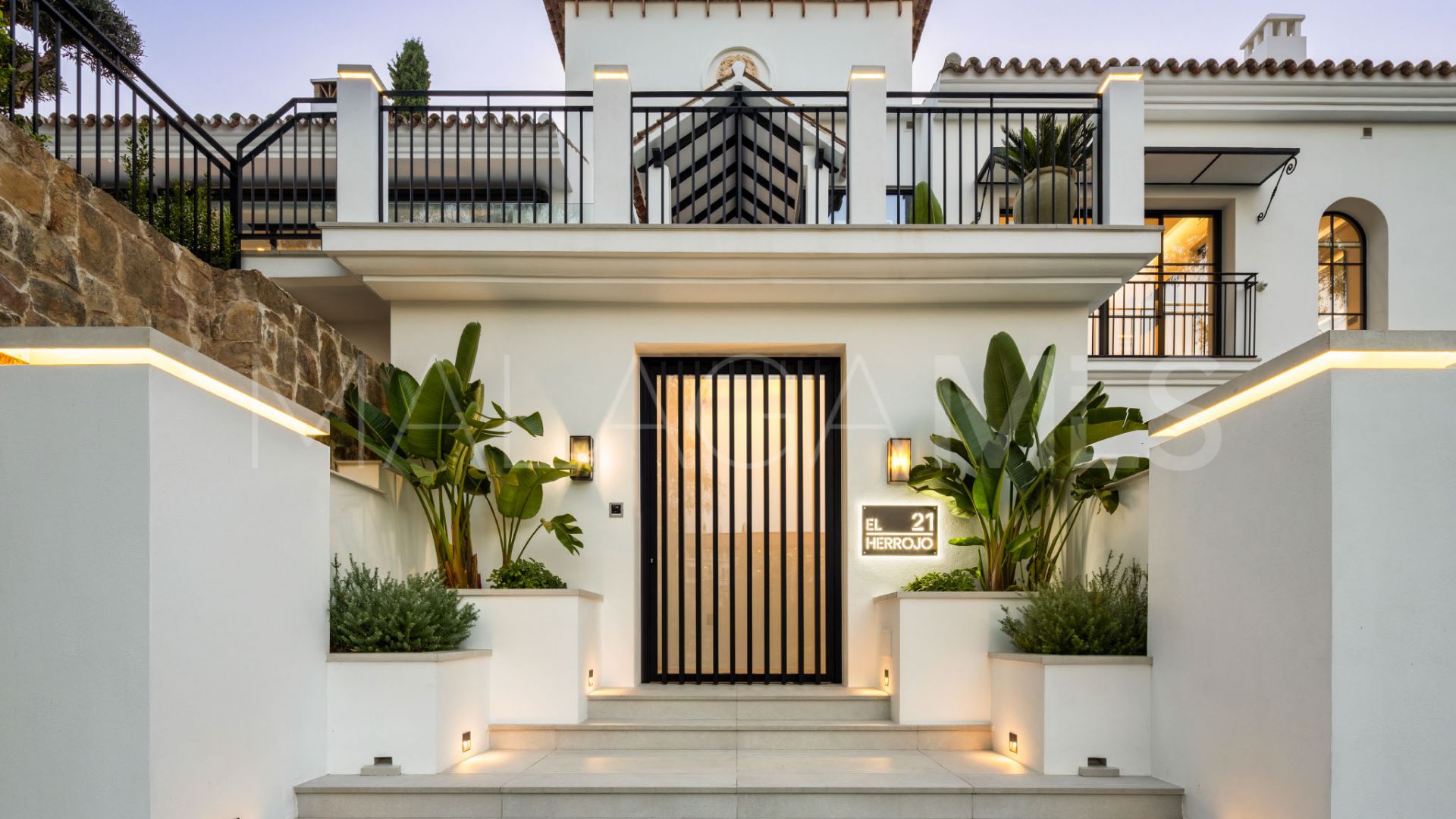 Villa for sale in El Herrojo