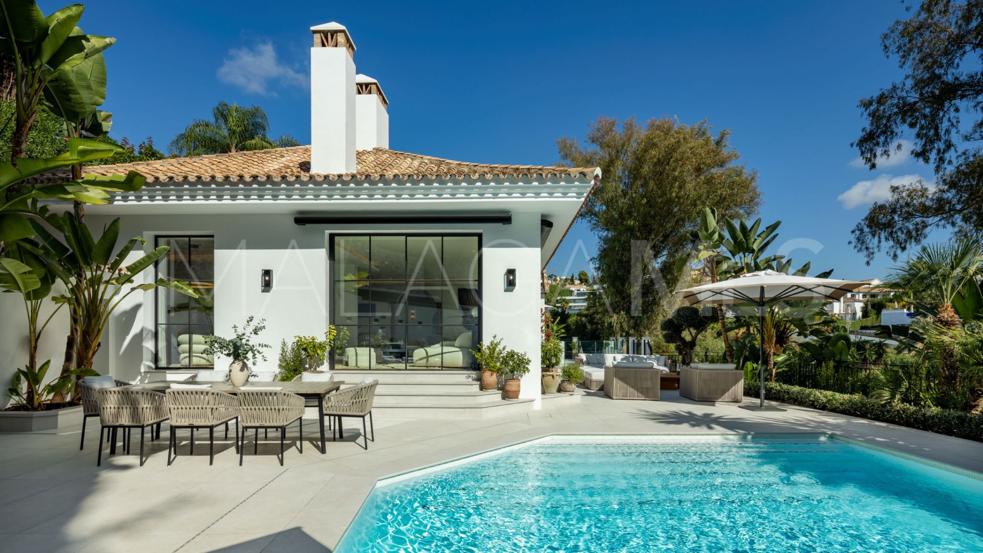 Villa for sale in El Herrojo